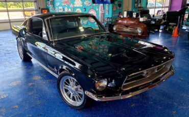 Unknown-Mustang-1967-Black-Black