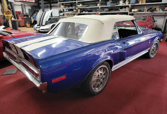 Unknown-Mustang-1967-Blue-2