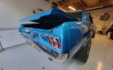 Unknown-Mustang-1967-Blue-Black-14