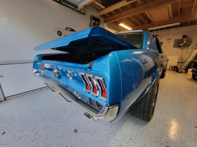 Unknown-Mustang-1967-Blue-Black-14