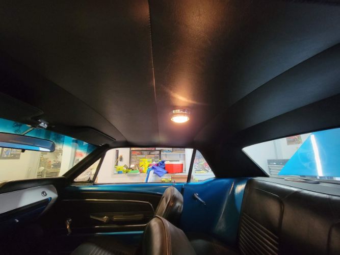 Unknown-Mustang-1967-Blue-Black-23