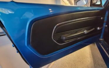Unknown-Mustang-1967-Blue-Black-9
