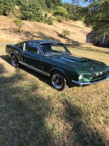 Unknown-Mustang-1967-Dark-Moss-Green-Black