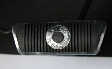 Unknown-Mustang-1967-Frost-Turquoise-Blue-42