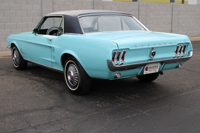 Unknown-Mustang-1967-Frost-Turquoise-Blue-6