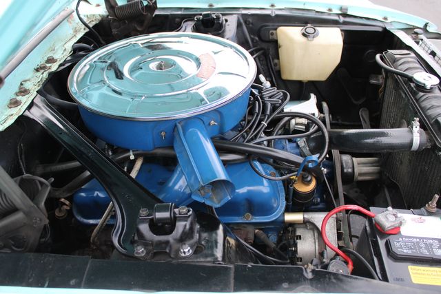 Unknown-Mustang-1967-Frost-Turquoise-Blue-8