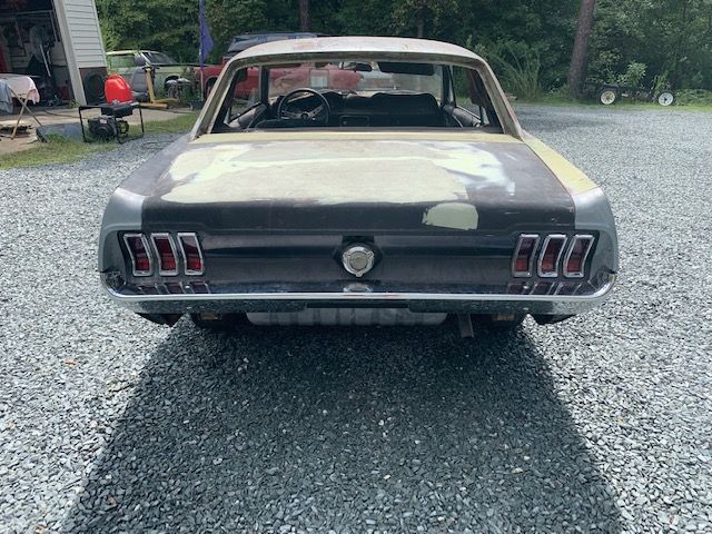 Unknown-Mustang-1967-Green-26