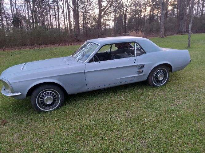 Unknown-Mustang-1967-Green-32