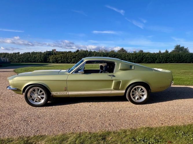 Unknown-Mustang-1967-Green-Black-6