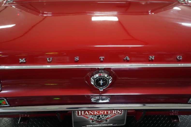 Unknown-Mustang-1967-Red-Black-20