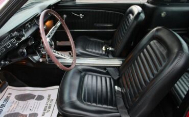 Unknown-Mustang-1967-Red-Black-37