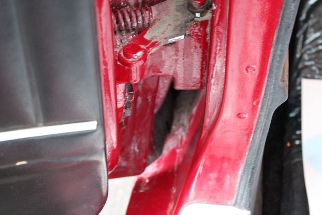 Unknown-Mustang-1967-Red-Black-6