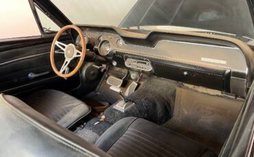 Unknown-Mustang-1967-Red-Sauterne-Gold-1