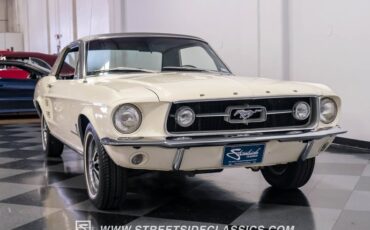Unknown-Mustang-1967-Wimbledon-White-Black-13