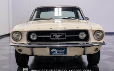 Unknown-Mustang-1967-Wimbledon-White-Black-14