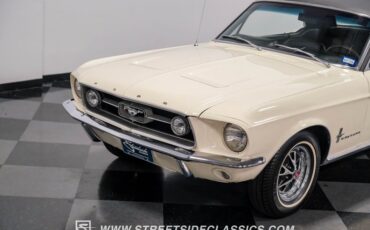 Unknown-Mustang-1967-Wimbledon-White-Black-16