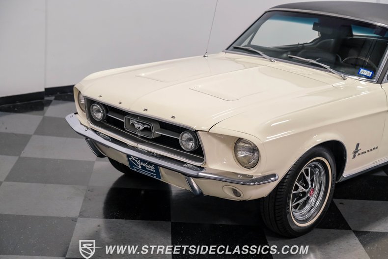 Unknown-Mustang-1967-Wimbledon-White-Black-16