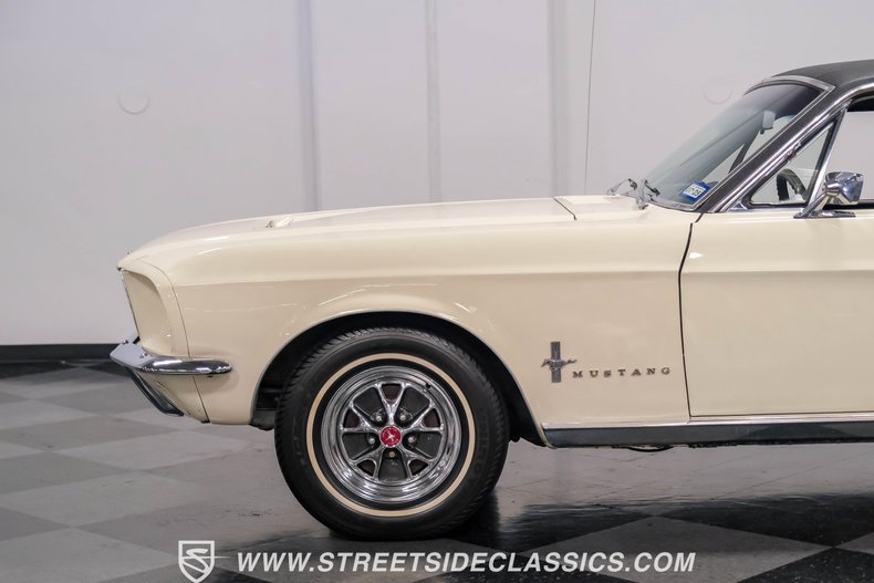Unknown-Mustang-1967-Wimbledon-White-Black-20