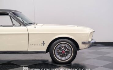 Unknown-Mustang-1967-Wimbledon-White-Black-26