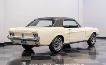 Unknown-Mustang-1967-Wimbledon-White-Black-47