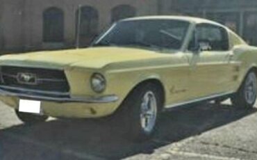 Unknown-Mustang-1967-Yellow-Black-3