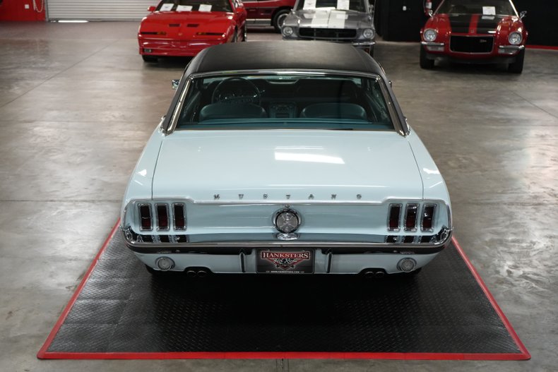 Unknown-Mustang-1968-Blue-18