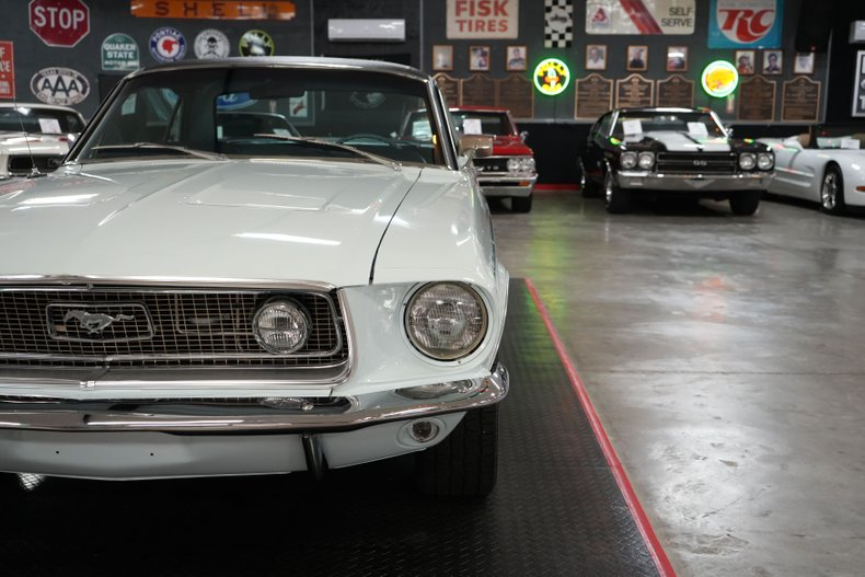 Unknown-Mustang-1968-Blue-32