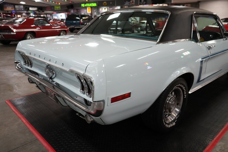 Unknown-Mustang-1968-Blue-45