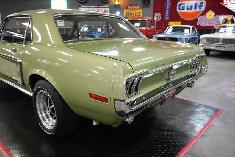 Unknown-Mustang-1968-Blue-59