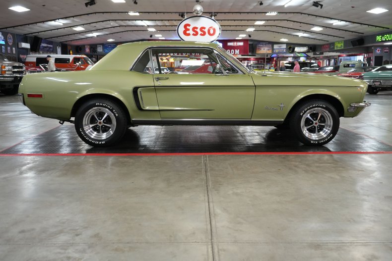 Unknown-Mustang-1968-Blue-79