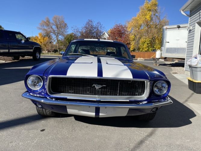 Unknown-Mustang-1968-Blue-Black-6