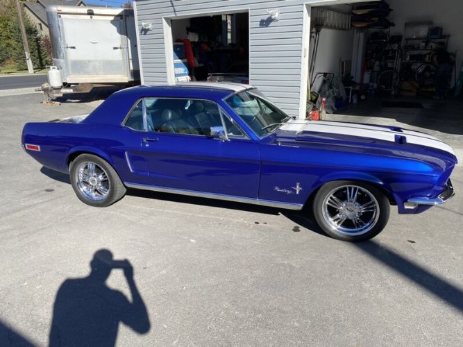 Unknown-Mustang-1968-Blue-Black-8