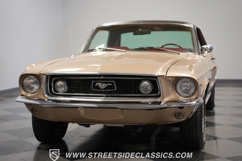 Unknown-Mustang-1968-Gold-Dark-Red-12
