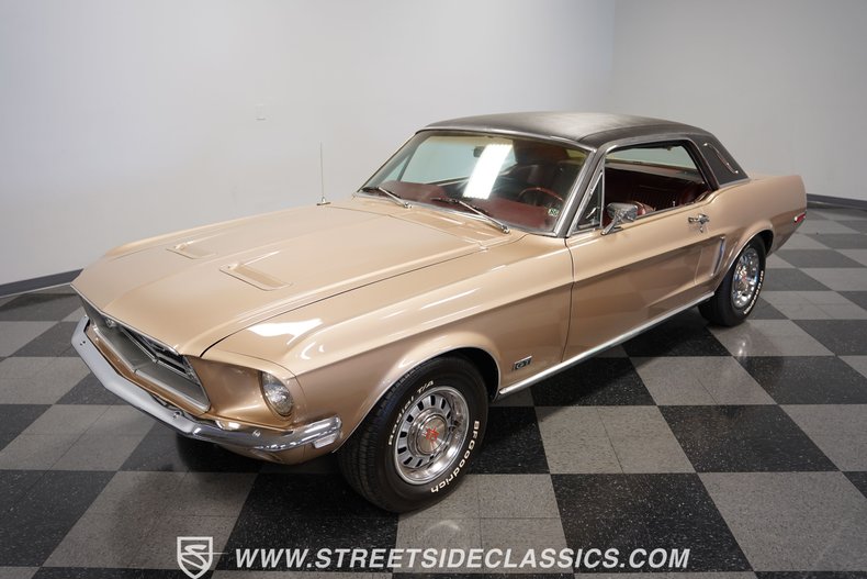Unknown-Mustang-1968-Gold-Dark-Red-16