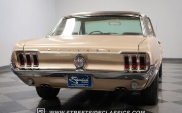 Unknown-Mustang-1968-Gold-Dark-Red-25