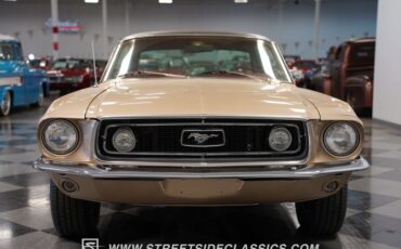 Unknown-Mustang-1968-Gold-Dark-Red-44