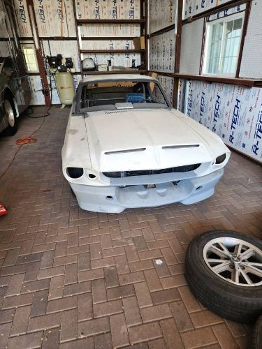 Unknown-Mustang-1968-Gray-1