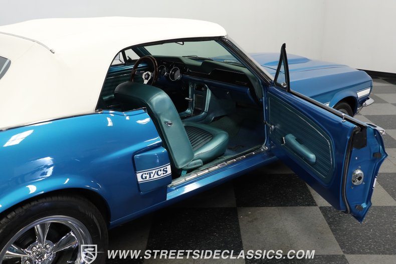 Unknown-Mustang-1968-Gulfstream-Aqua-Blue-47