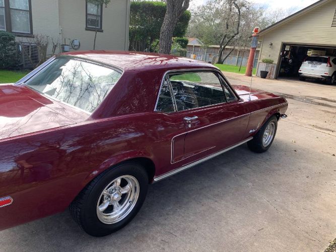 Unknown-Mustang-1968-Red-2