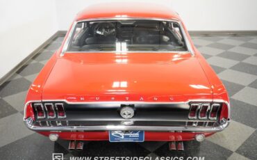 Unknown-Mustang-1968-Red-29