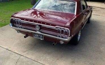 Unknown-Mustang-1968-Red-4