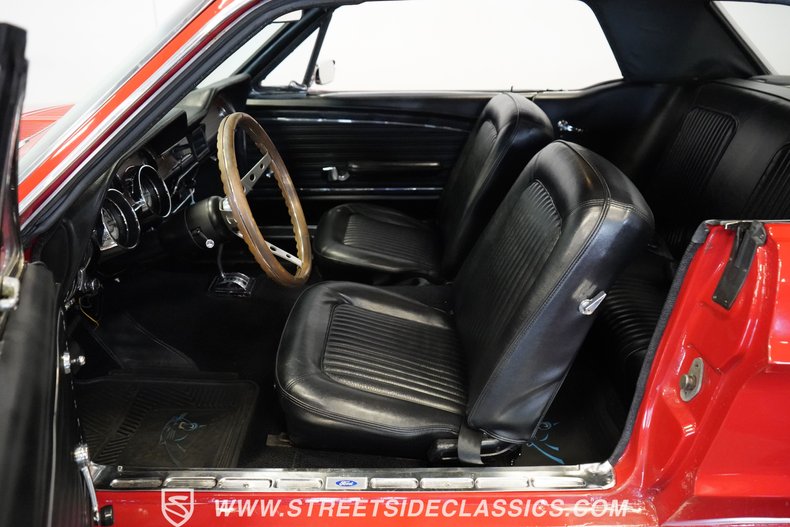 Unknown-Mustang-1968-Red-8