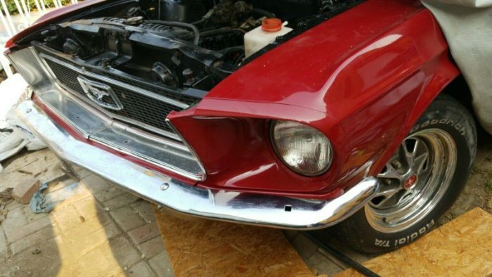 Unknown-Mustang-1968-Red-Black-1