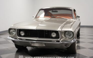 Unknown-Mustang-1968-Vapor-Silver-Cognac-19