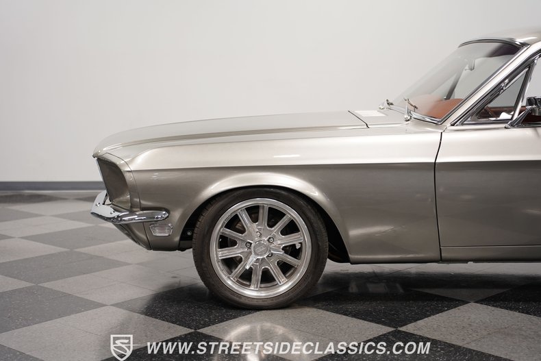 Unknown-Mustang-1968-Vapor-Silver-Cognac-21