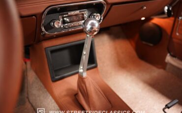 Unknown-Mustang-1968-Vapor-Silver-Cognac-44