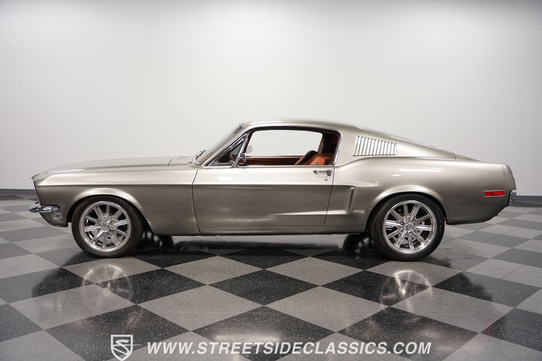 Unknown-Mustang-1968-Vapor-Silver-Cognac