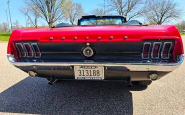 Unknown-Mustang-1968-red-black-15