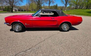Unknown-Mustang-1968-red-black-29
