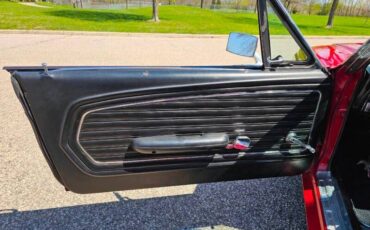 Unknown-Mustang-1968-red-black-4